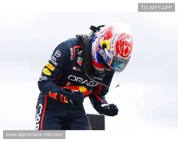 F1赛季激战正酣 维斯塔潘夺冠稳固领先 哈密尔顿与法拉利再掀风云